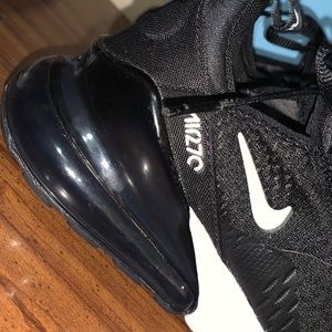 Wanted of something new running shoes? Only worn twice !